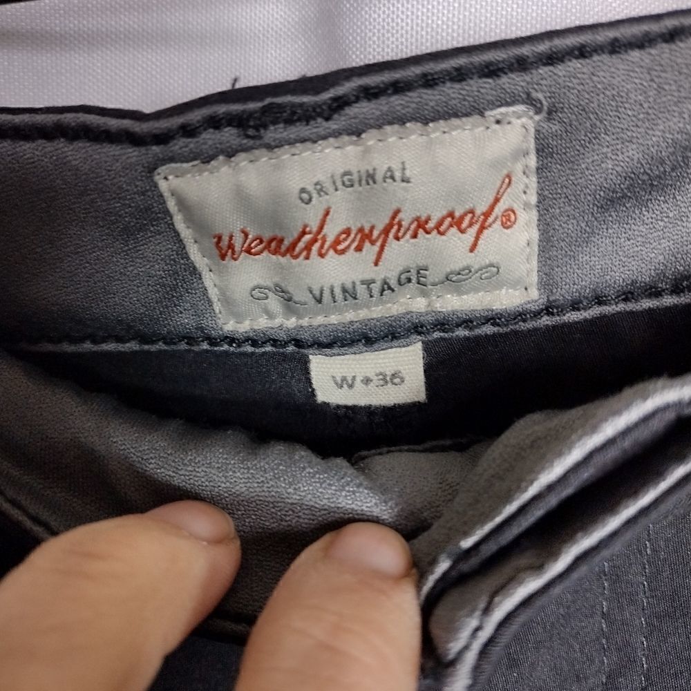 Weatherproof shorts - Picture 3 of 4